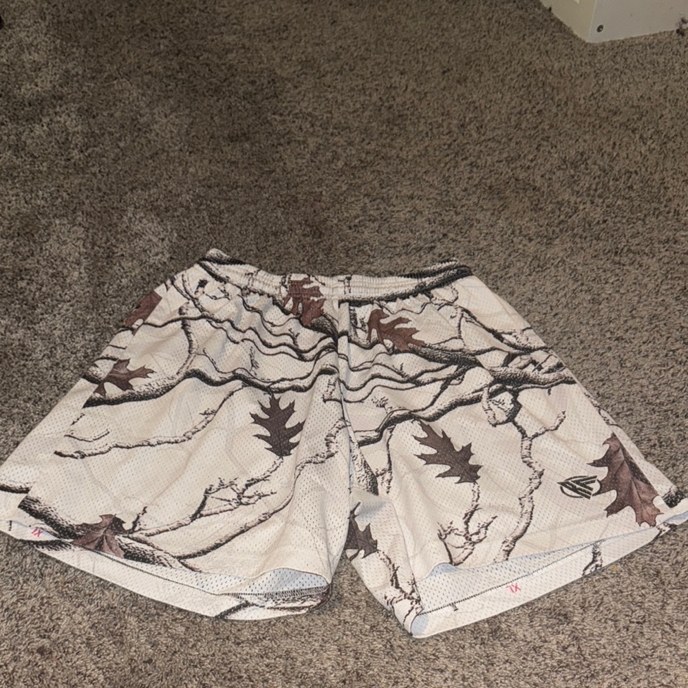 Men's Athletic Shorts in Camouflage Pattern